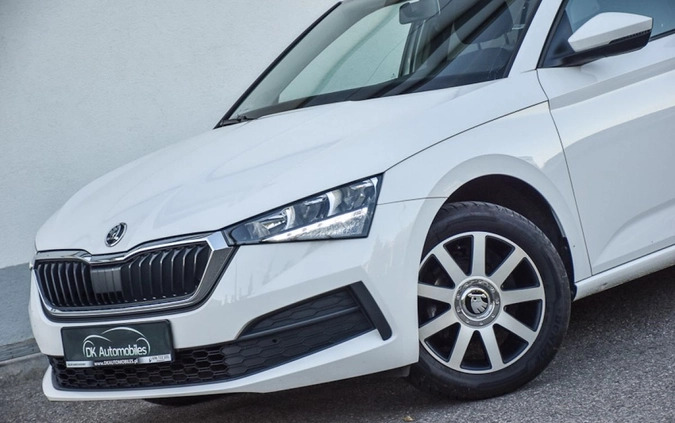 Skoda Scala cena 59899 przebieg: 88000, rok produkcji 2020 z Gorzów Wielkopolski małe 704